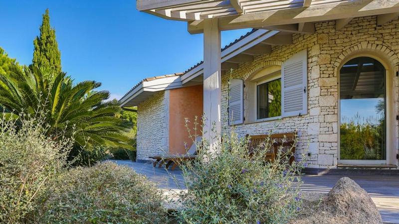 Villa Cartarana Bonifacio  Eksteriør billede